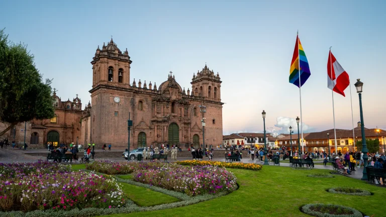 Cusco Travel Guide: Exploring the Heart of the Inca Empire with Apupath Expeditions